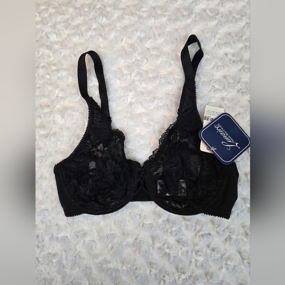 Lunaire Black Lace Underwire Bra 32D NWT (6164)